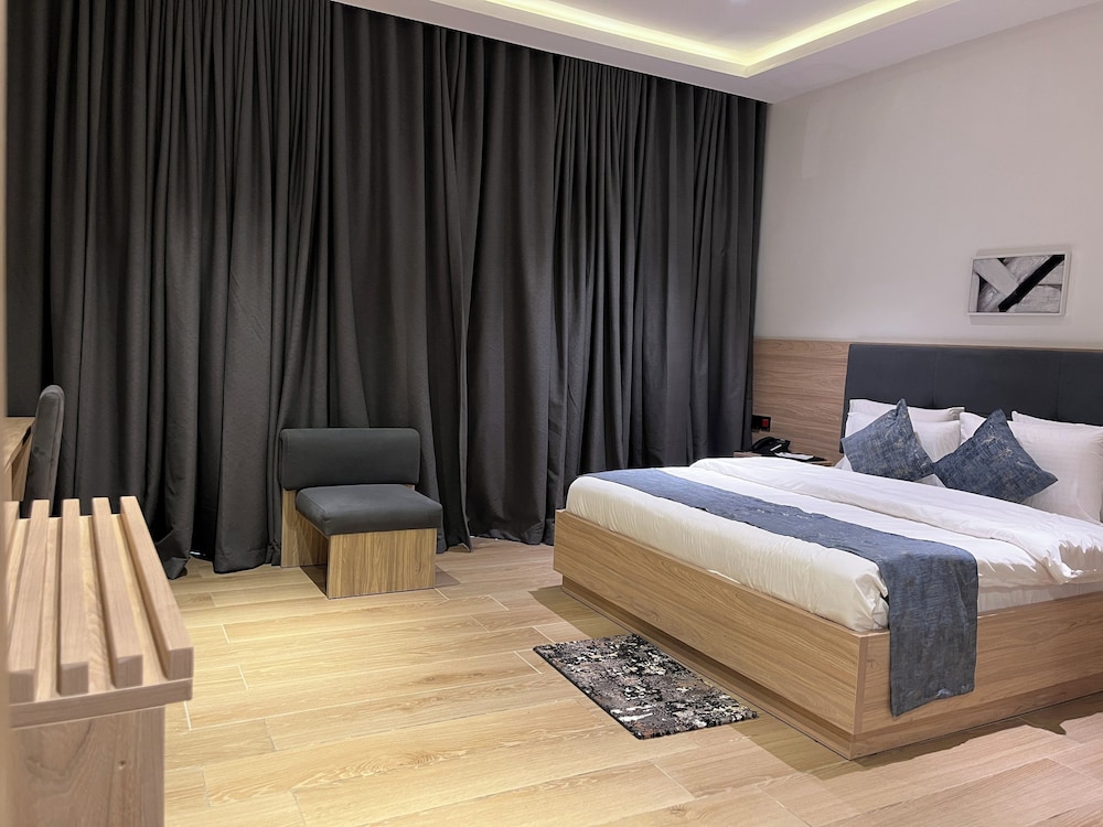 Standard Double Room, Balcony, City View