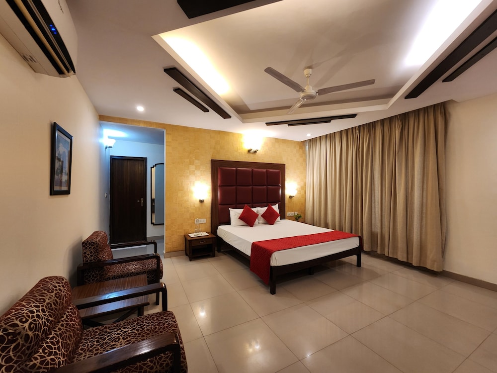 Deluxe Room - Photo 1