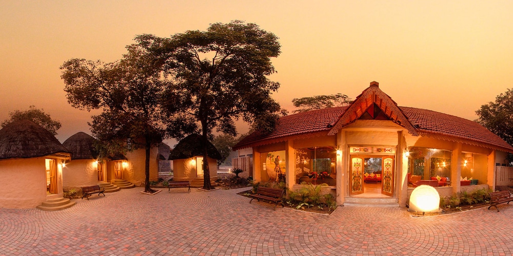 Family Huts photo 3