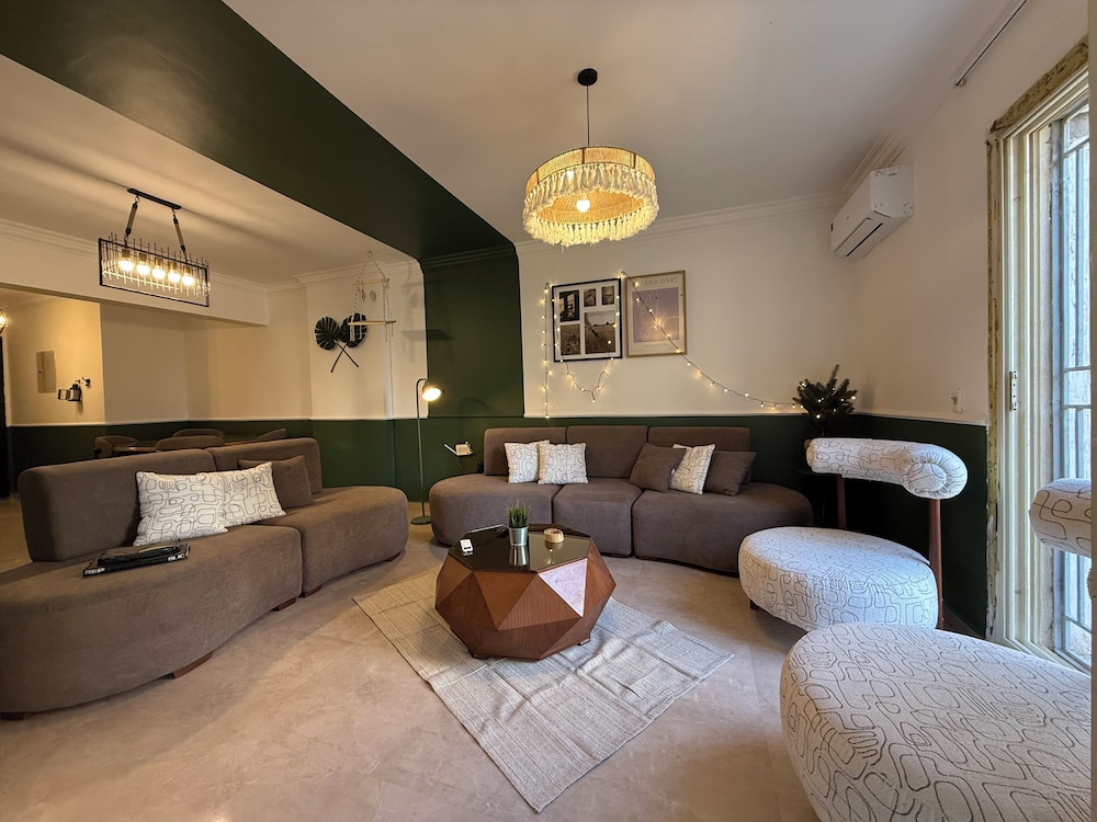 Apartment, 3 Bedrooms, Smoking