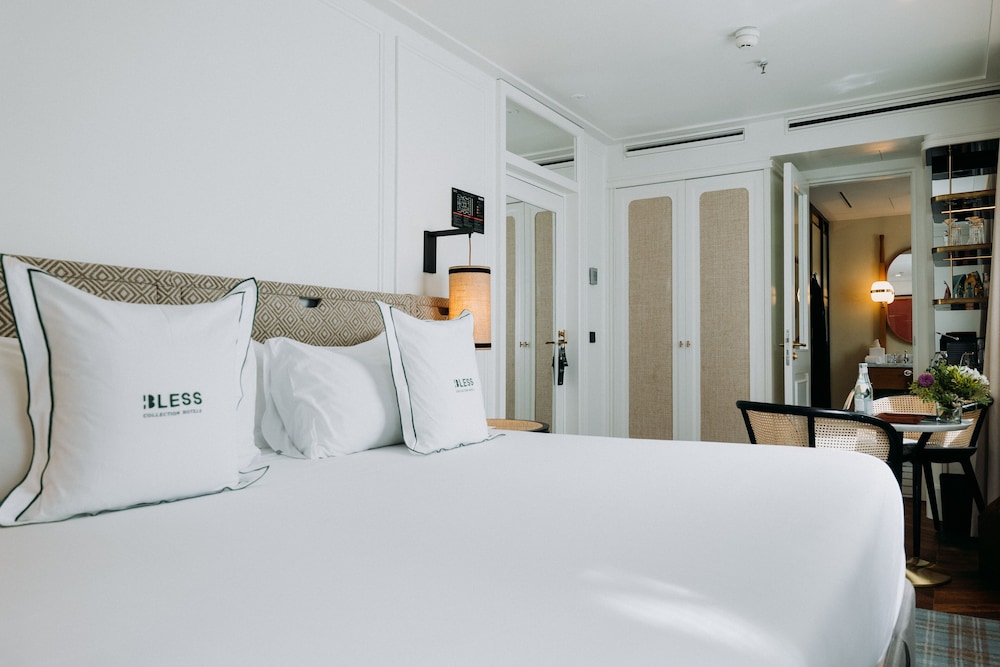 Superior Room (Single Use) - Photo 1