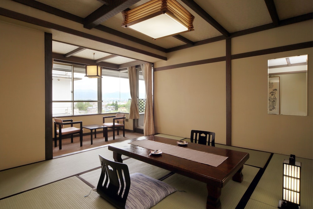 Standard Japanese Style Room for 5 People, Non Smoking photo 2