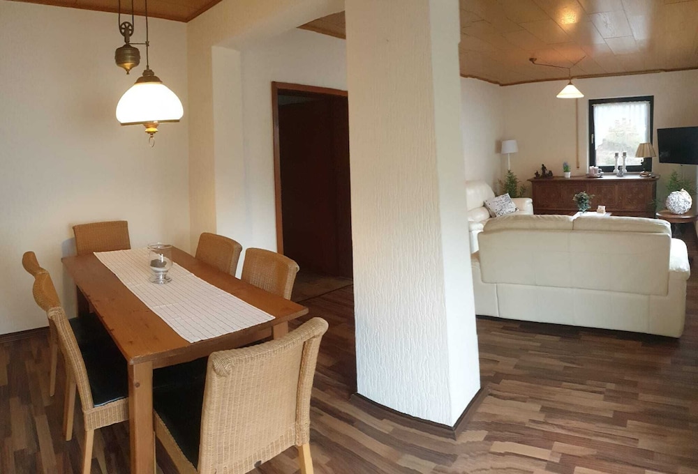 Apartment (Middle Apartment) photo 3