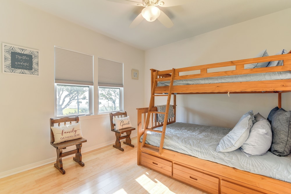 House (2 Bedrooms) photo 1