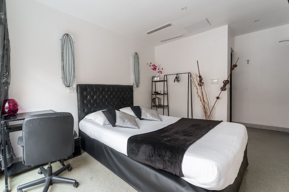Executive Double Room photo 3