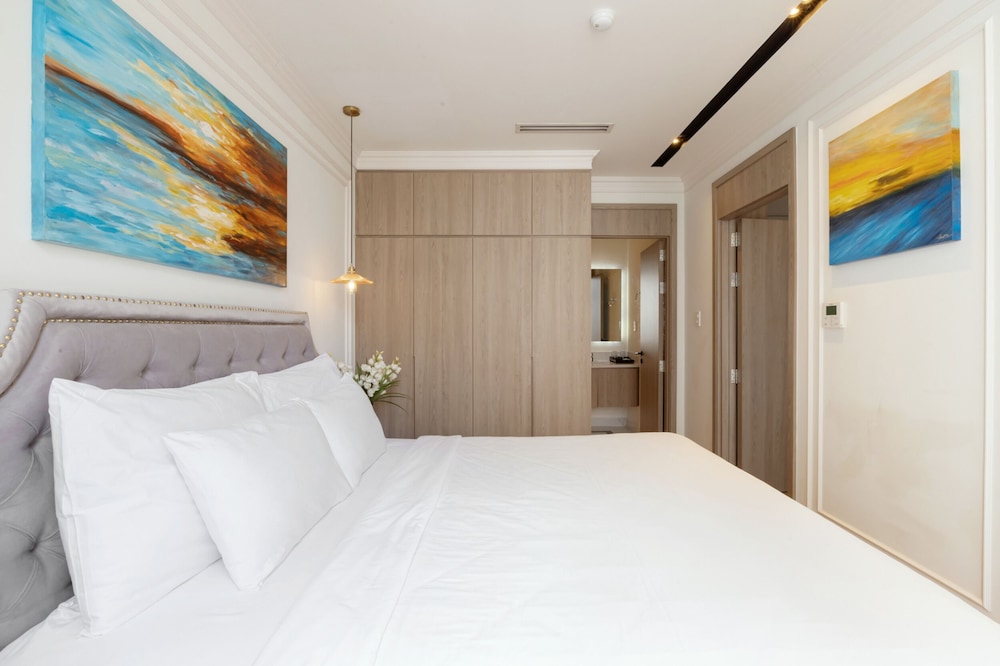 One-Bedroom Superior Apartment