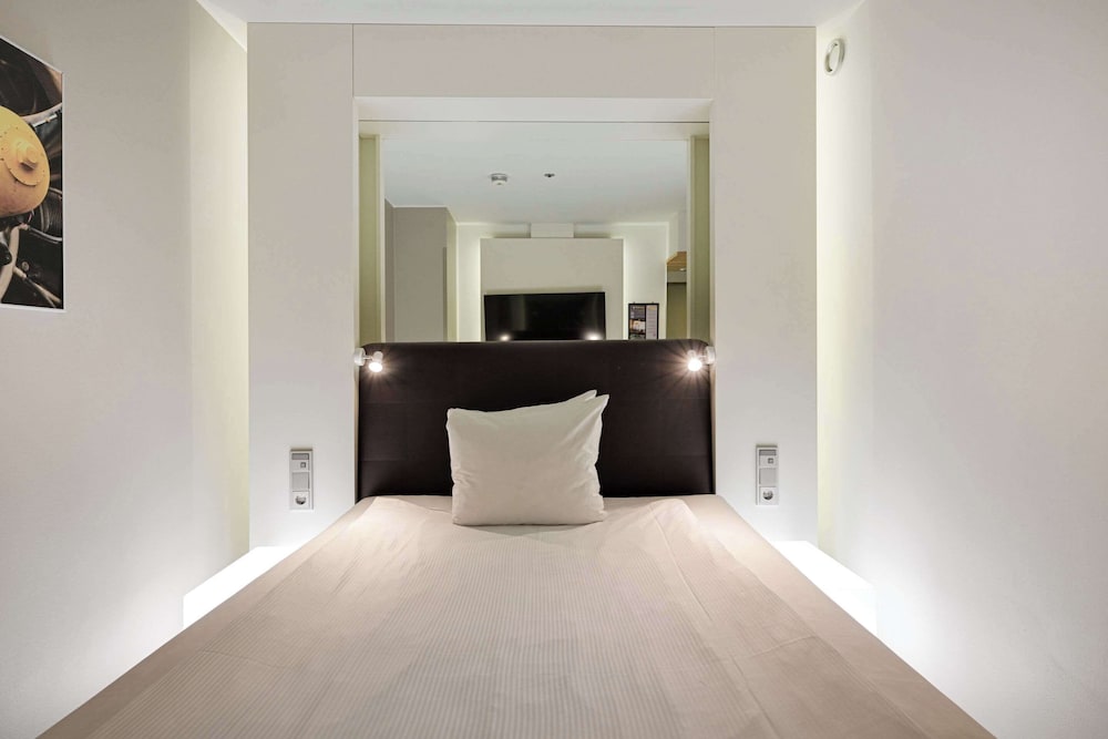 Single Room (Compact) - Photo 1
