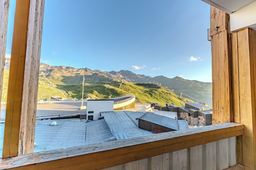 Comfort Apartment, Balcony, Mountain View photo 3