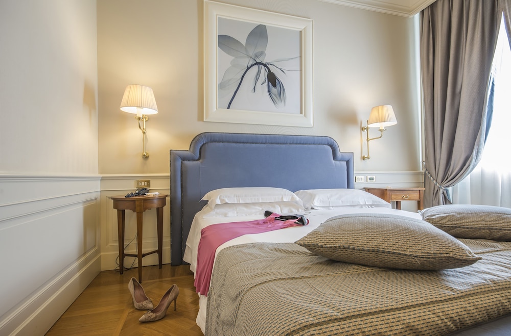 Classic Double Room, 1 King Bed - Photo 2