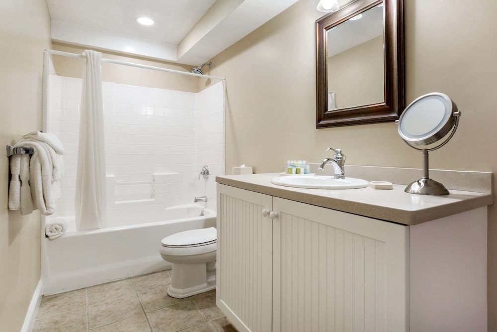 Suite, 2 Bedrooms, Non Smoking photo 2