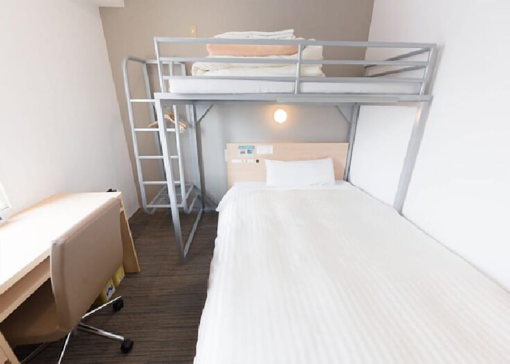 Room (Double Bed and Bunk Bed) photo 3