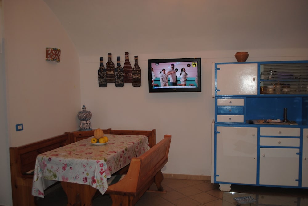 Comfort Apartment photo 3