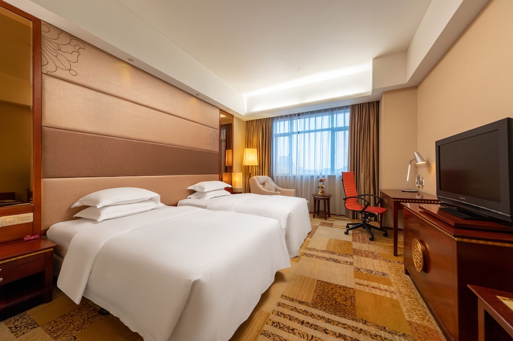 Standard Room, 2 Twin Beds - Photo 4