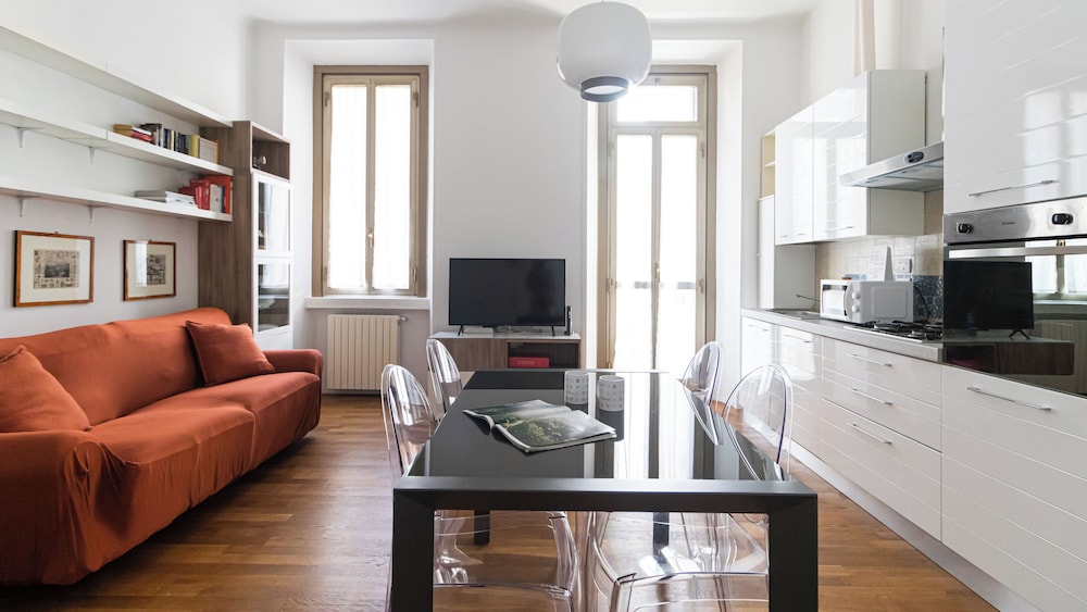 Apartment (2 Bedrooms)
