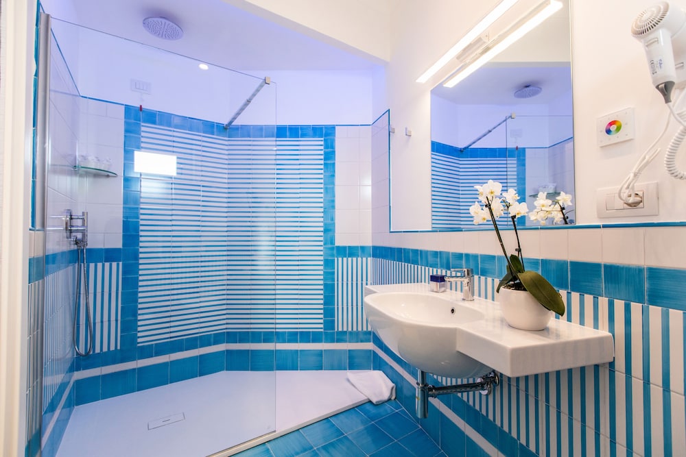 Deluxe Double Room, Balcony, Sea View