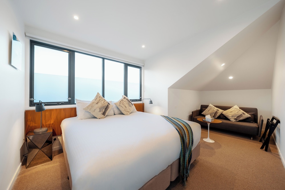Luxury Two Bedroom Penthouse (Opera House View)