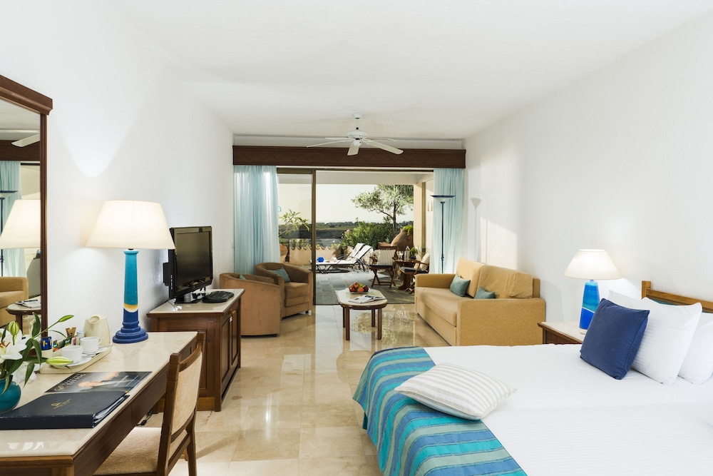 Superior Studio, Sea View - Photo 2