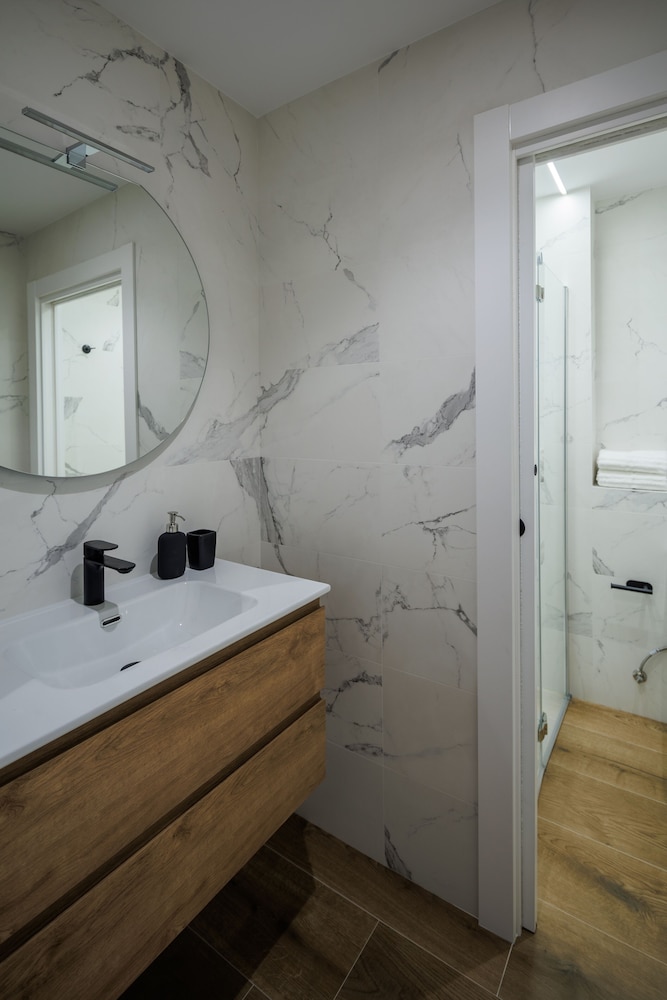 Standard Apartment - Photo 14