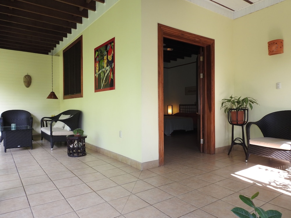 Double Room, 1 Bedroom, Non Smoking, Garden View photo 2