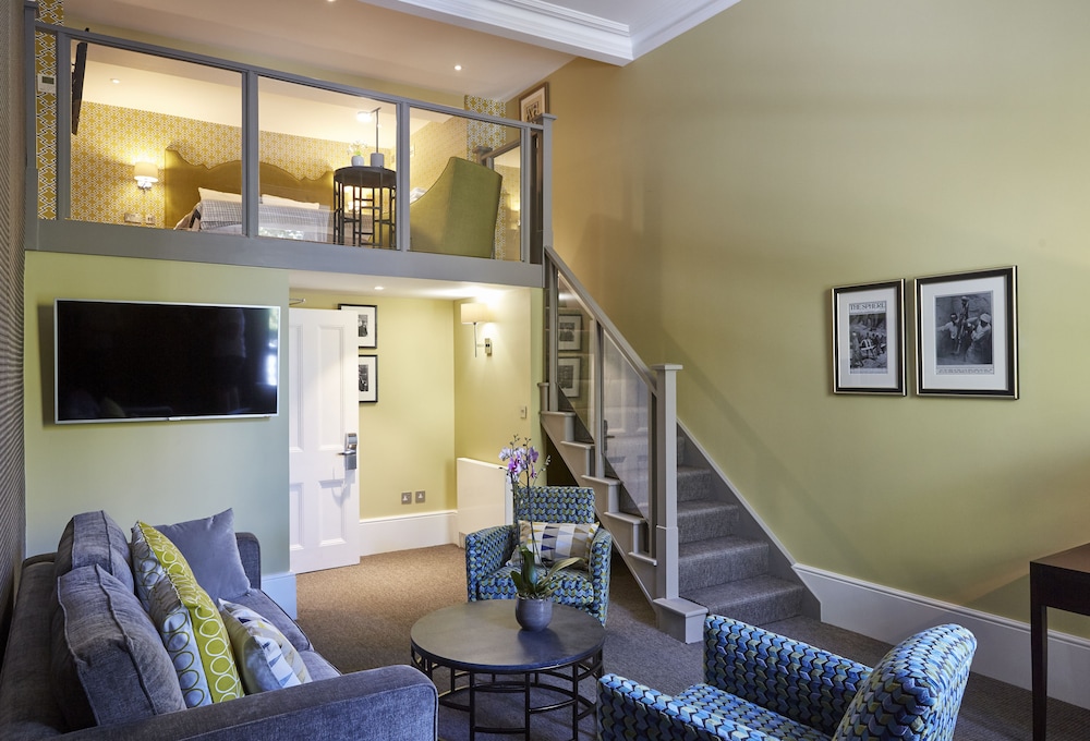Suite photo 1