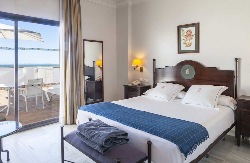 Classic Double Room, Sea View - Photo 5