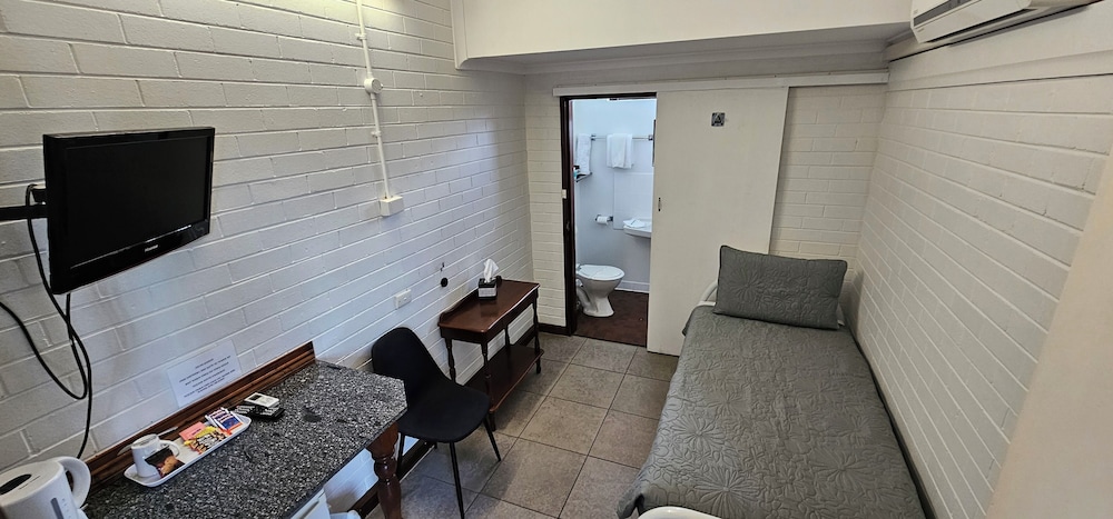 Standard Double Room photo 1