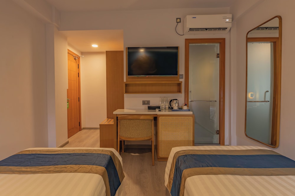 Standard Studio Suite - Photo 1