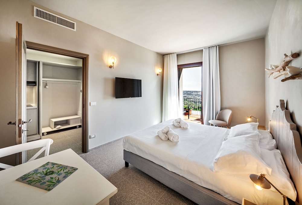 Standard Double Room, 1 Queen Bed