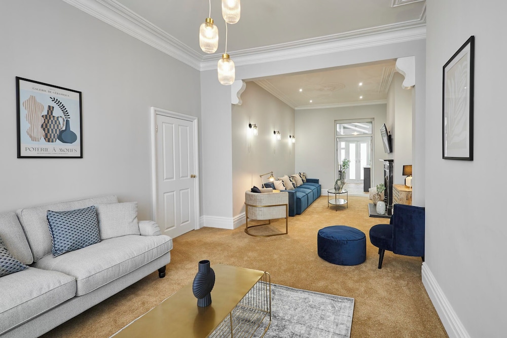 House photo 2