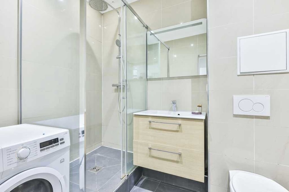 City Apartment photo 2