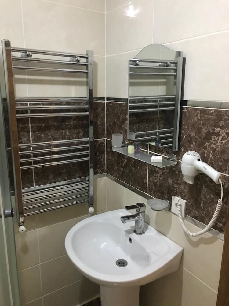 Comfort Room photo 3