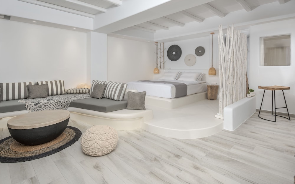 Suite, Jetted Tub, Sea View