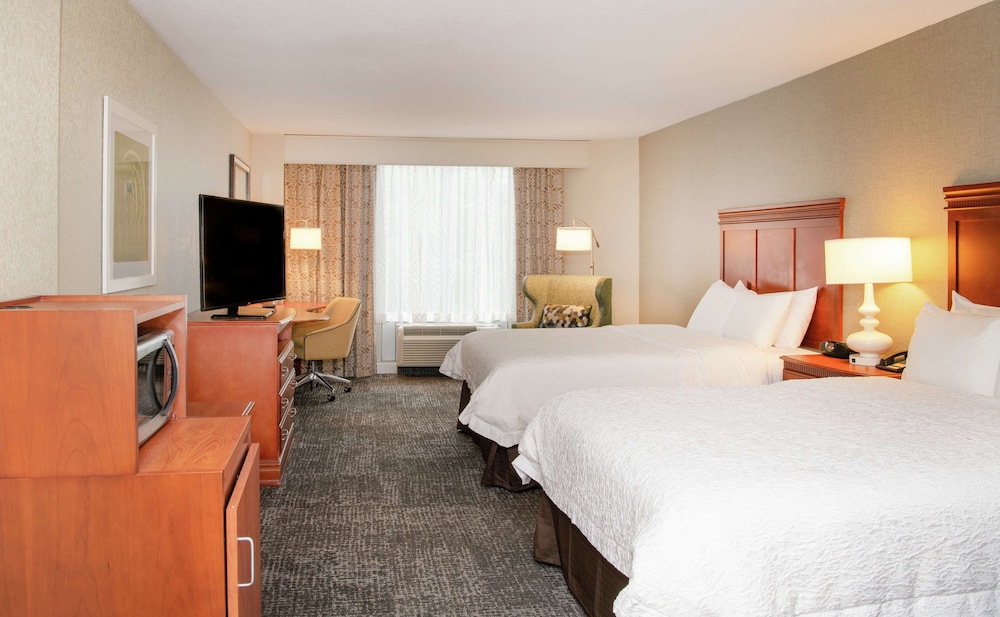 Room, 2 Queen Beds, Non Smoking - Photo 3