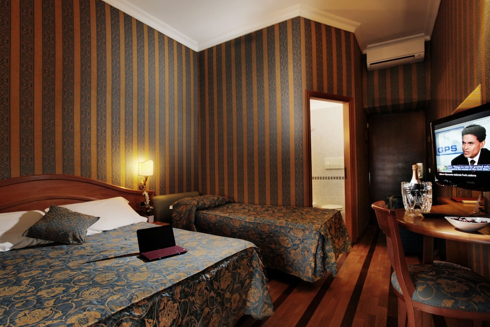 Standard Triple Room photo 1