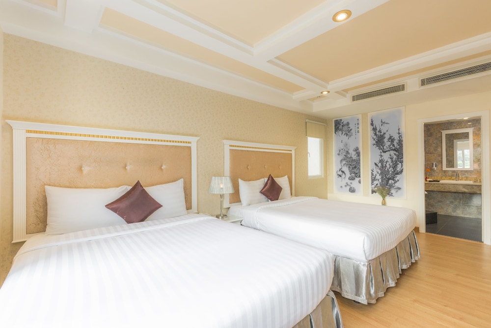 Deluxe Quadruple Room photo 3