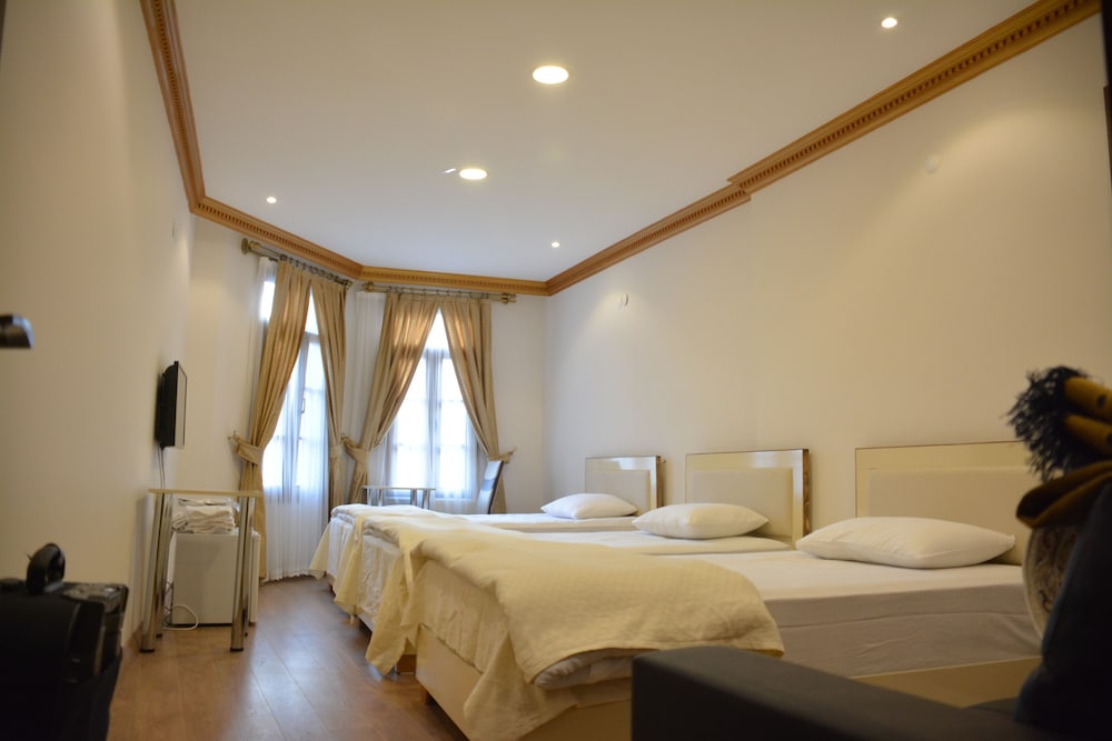 Standard Triple Room photo 1