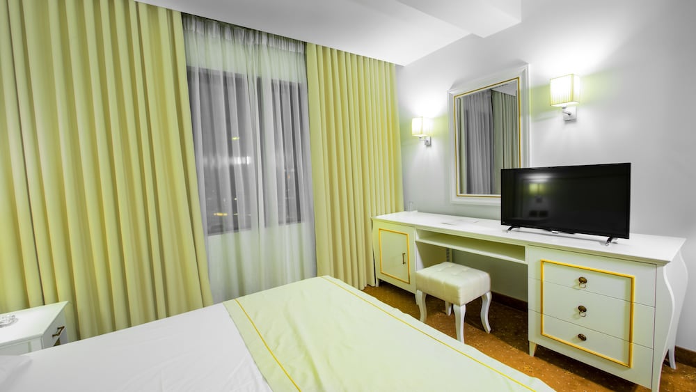 Deluxe Double Room photo 2