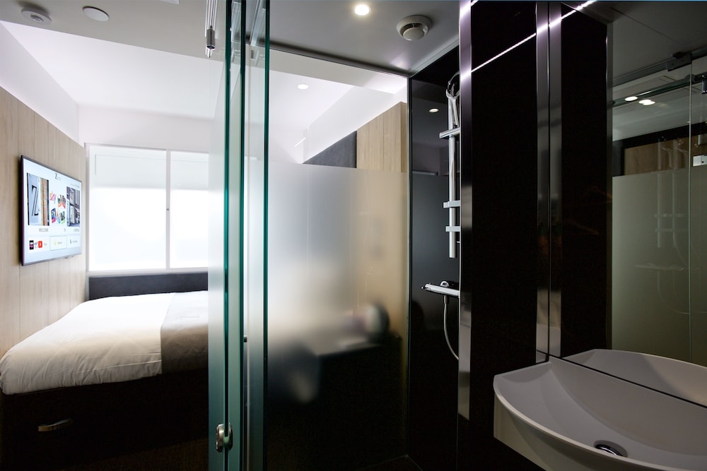 Club Queen Room photo 3