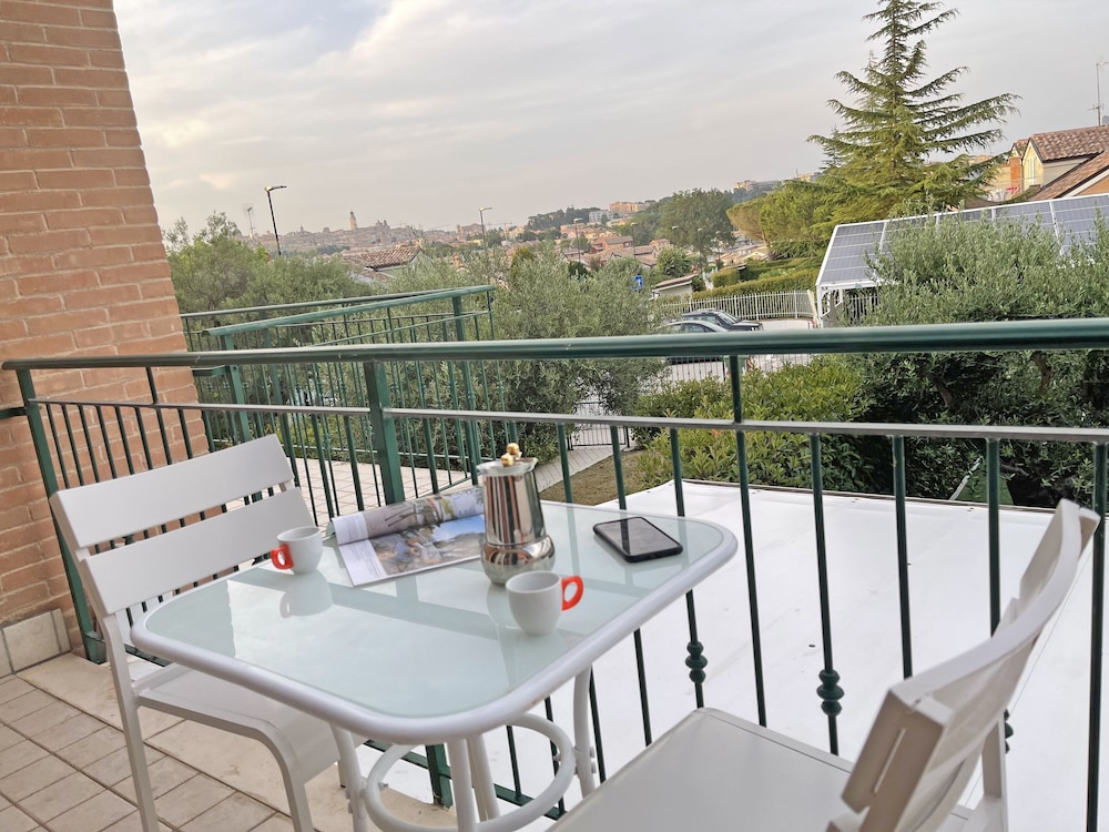 Superior Villa, 3 Bedrooms, Ensuite, City View photo 2
