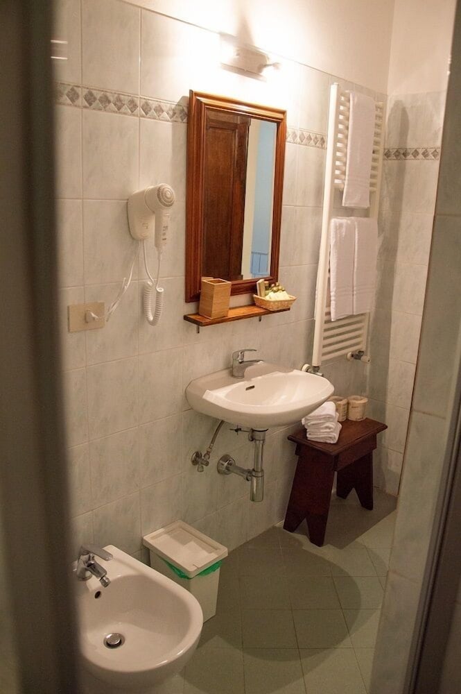 Quadruple Room photo 3