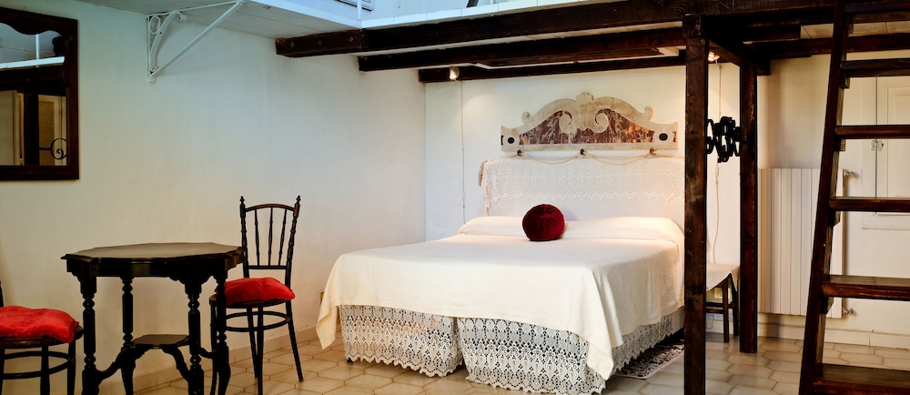 Panoramic Suite, Multiple Beds, Non Smoking, City View