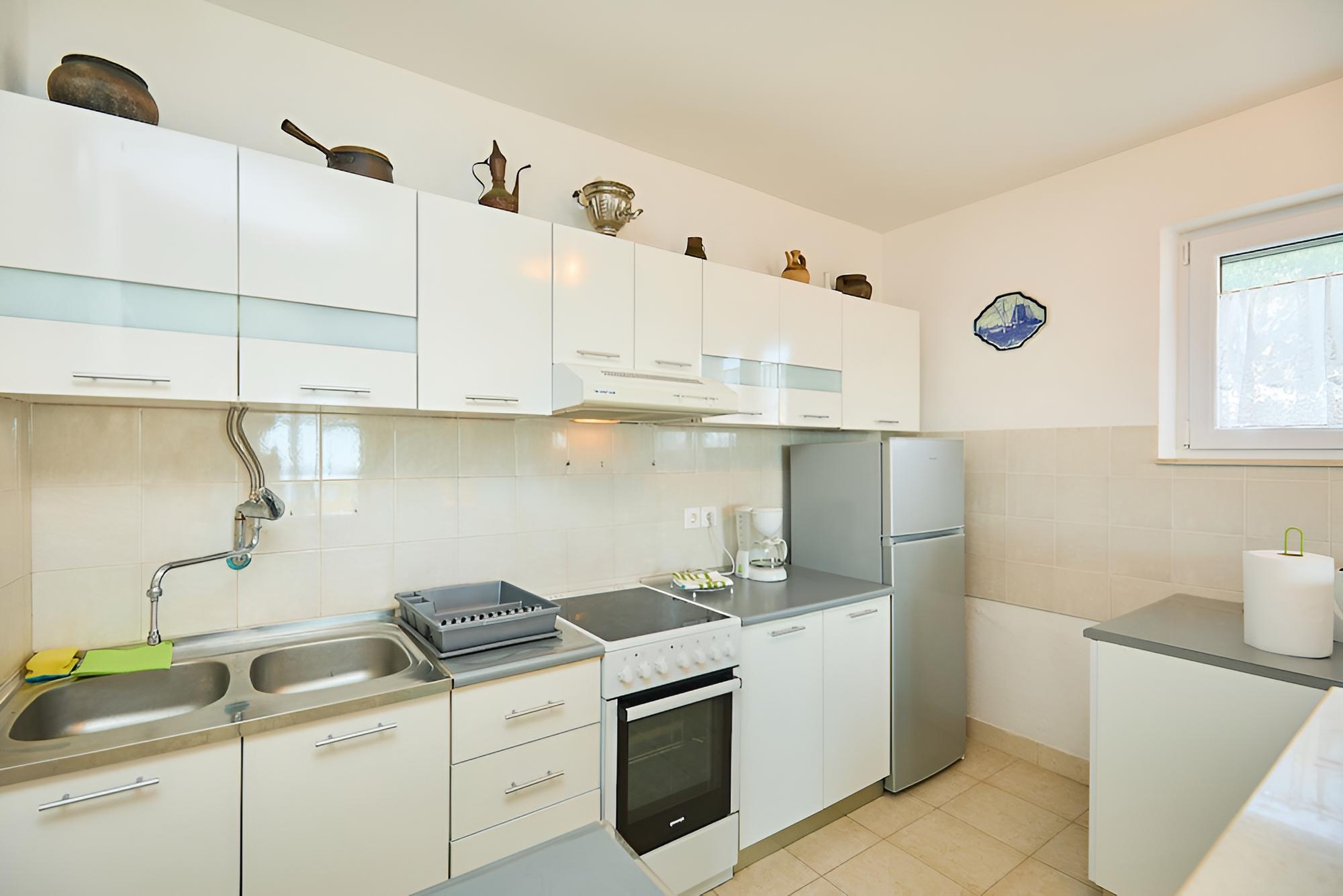 House, 3 Bedrooms, Terrace, Sea View