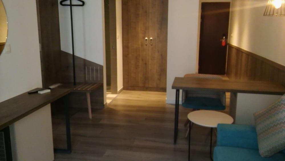 Premium Suite, 1 Bedroom - Photo 8