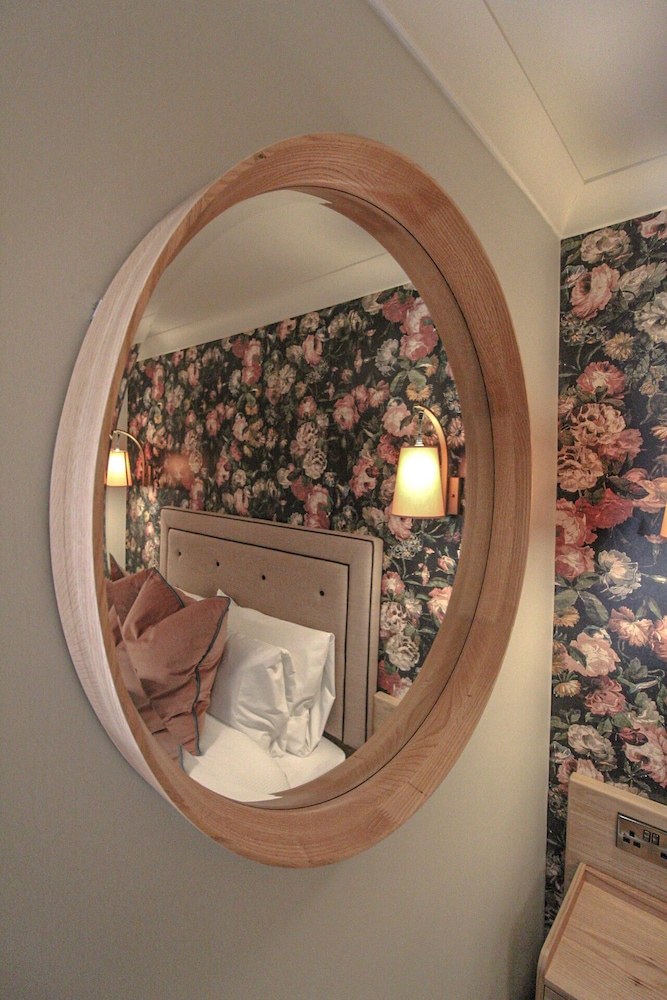 Double Room, Ensuite - Photo 4