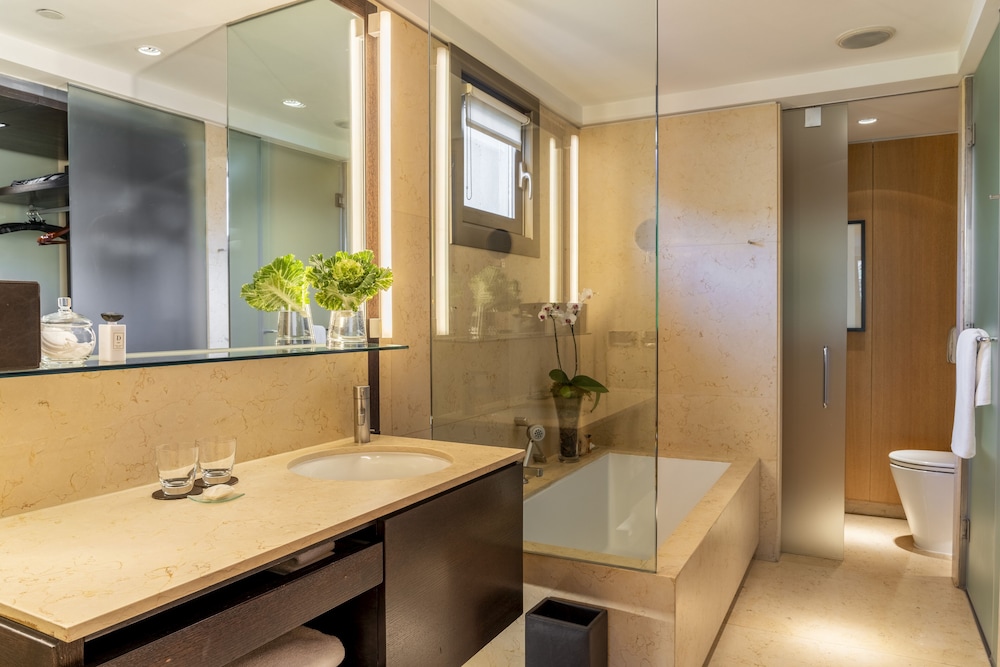 Deluxe Room, 2 Twin Beds