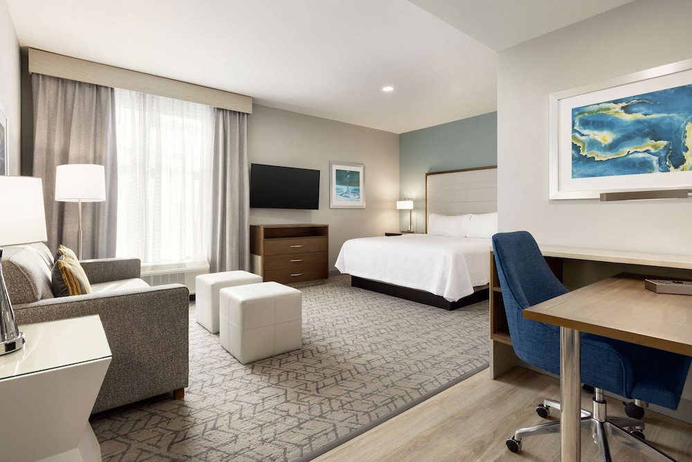 Studio, 1 King Bed, Accessible (Hearing)