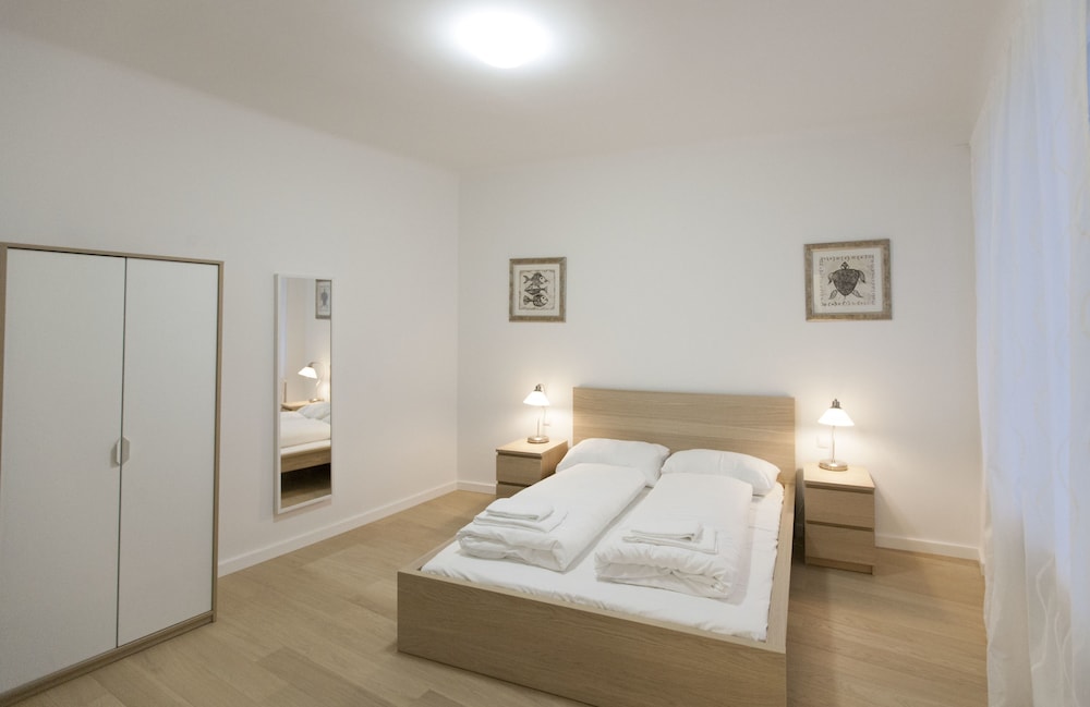 Luxury Apartment, 2 Bedrooms, Kitchen