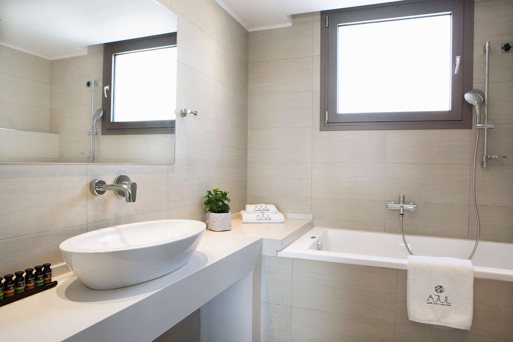 Executive Villa, 2 Bedrooms, Private Pool - Photo 3