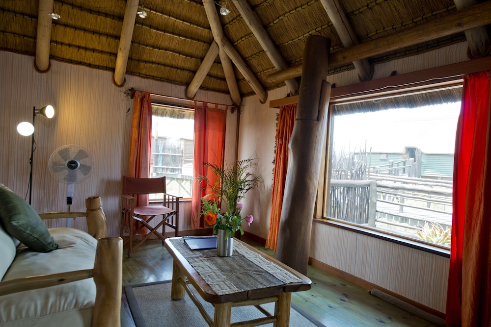 Bungalow, Partial Sea View photo 3
