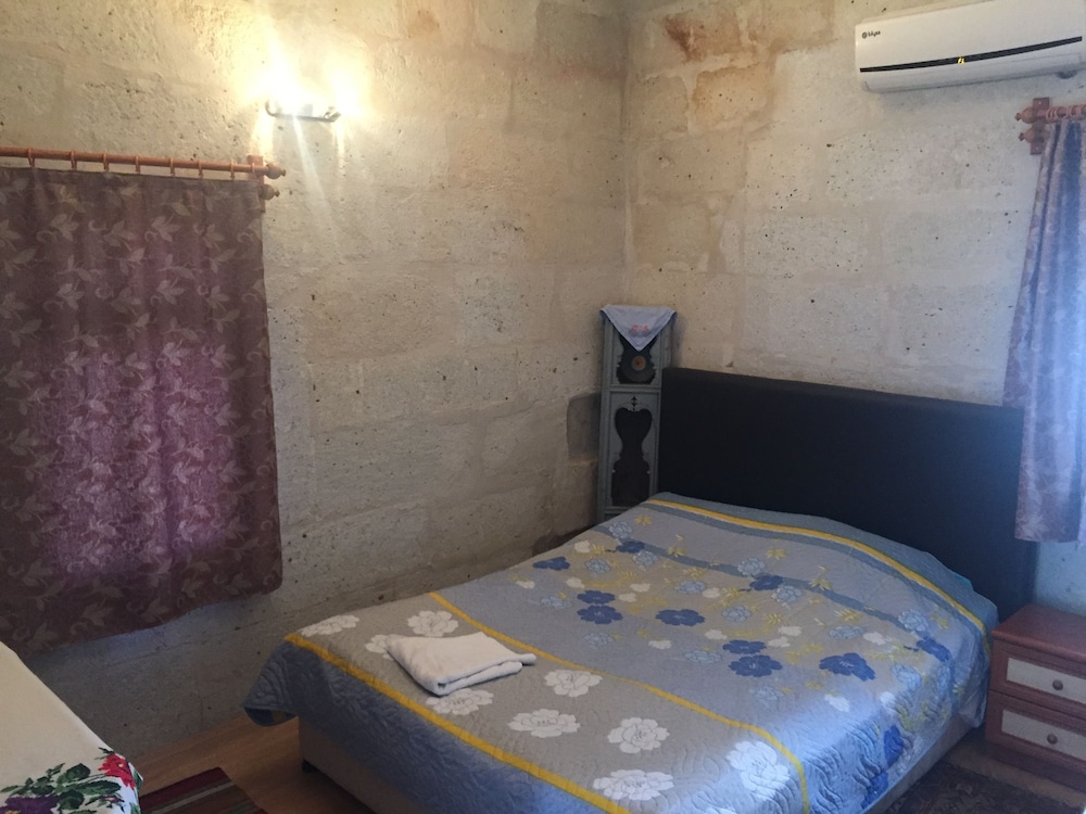 Standard Twin Room photo 1